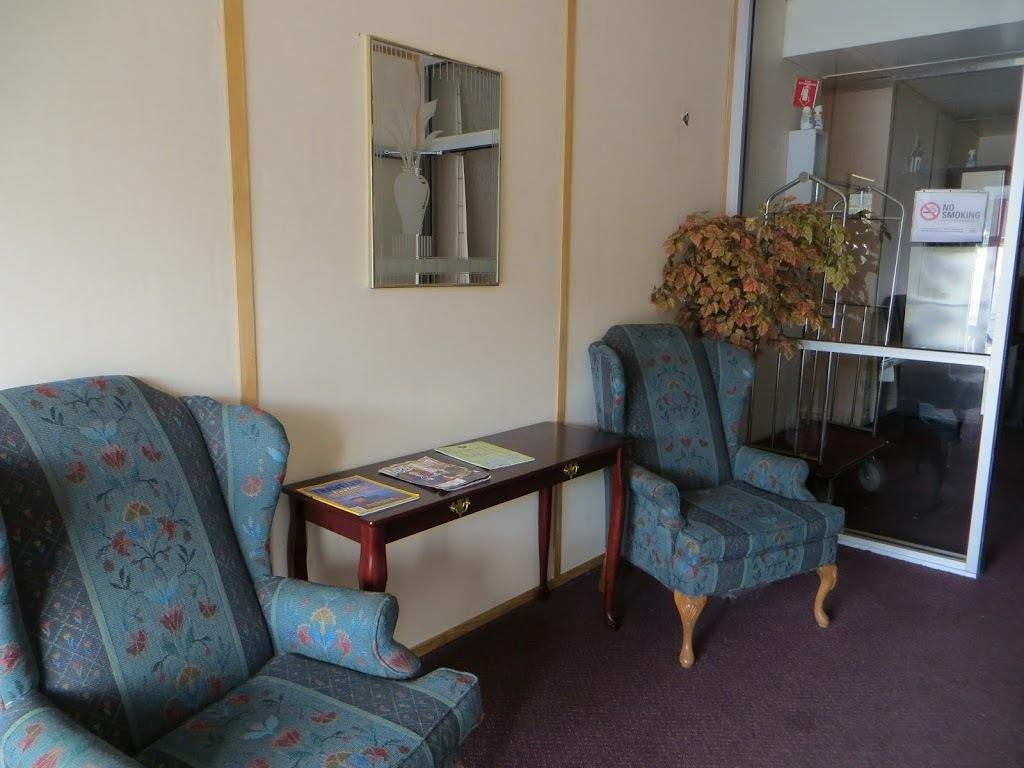 The Bluffs Inn & Suites דקורה מראה חיצוני תמונה