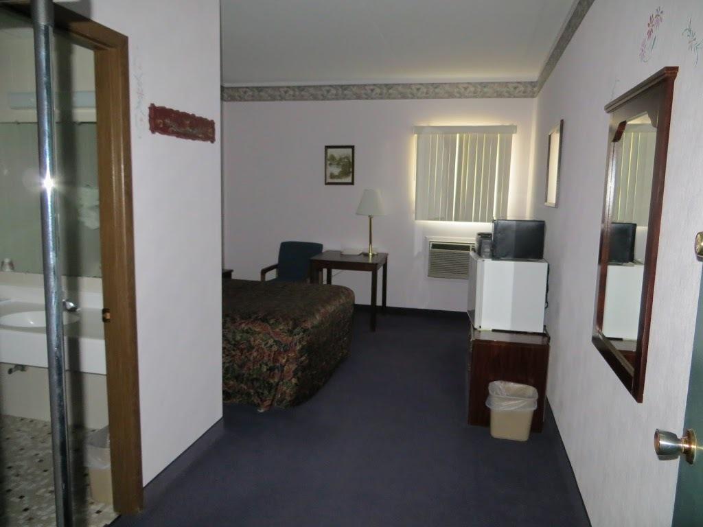 The Bluffs Inn & Suites דקורה מראה חיצוני תמונה